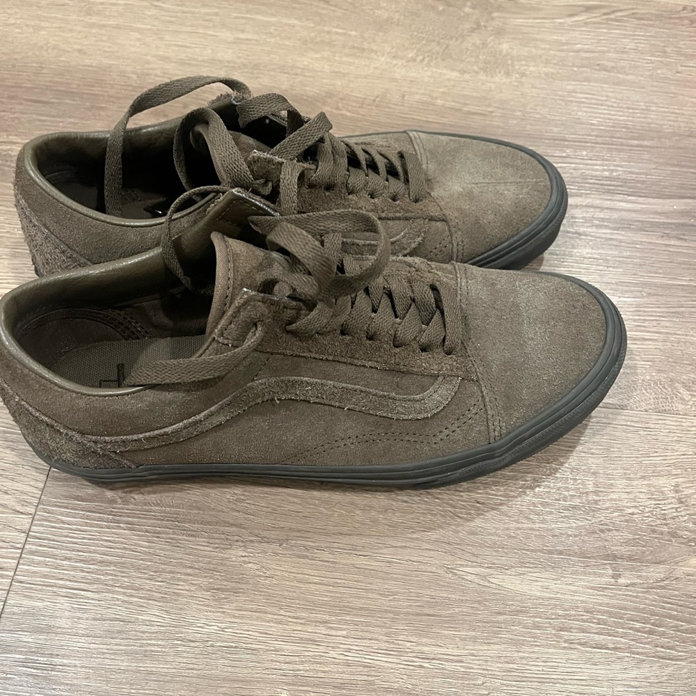 Vans Men's Dark Brown Suede Sneakers
